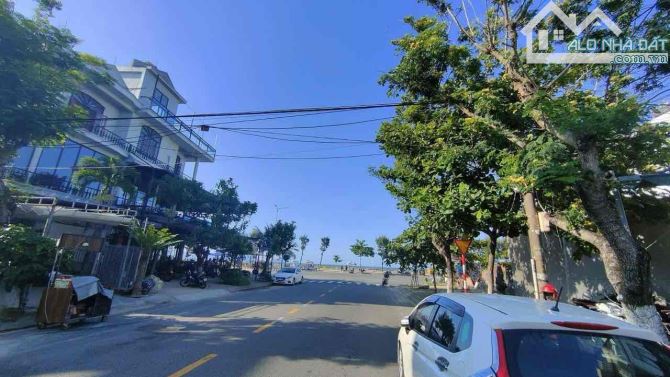 LÔ ĐẤT VÍP CÁCH BIỂN MẤY BƯỚC CHÂN_ĐƯỜNG PHÙNG HƯNG_DT 79M2_NGANG 6.5M_CHỈ 8 TỶ - 1