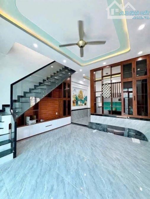 Giá 4 tỷ. Bán nhà mới 1T2L KDC Quang Vinh- Biên Hoà. Đường 8m. SHR - 1