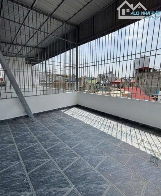 BÁN GẤP NHÀ DI TRẠCH_LÔ GÓC_35M2X4T, Ô TÔ ĐỖ CỬA, NHIỀU NGỦ, GIÁP ĐÔ THỊ, VÀNH ĐAI 3,5 - 1