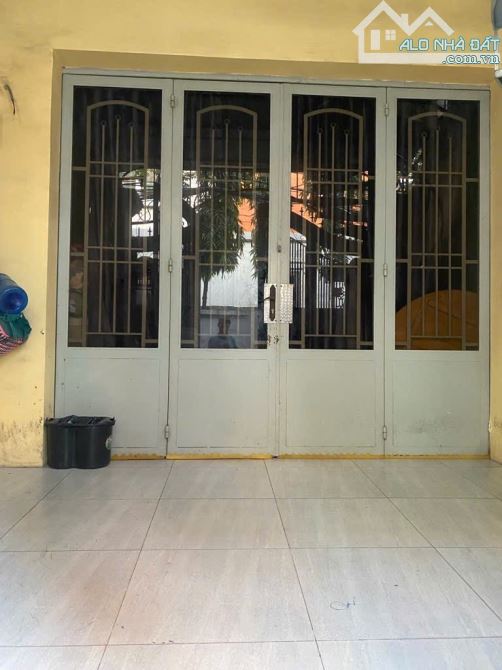 Bán nhà 2 tầng, Trần Xuân Soạn, Quận 7. DT 95m2, HXH, 4PN, Dòng tiền. Nhỉnh 9tỷ - 1