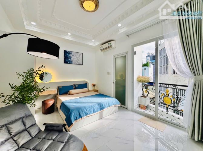 Hiếm Có: Nhà Góc 2MT - 12x22m - Hẻm Xe Tải Lê Văn Sỹ Gần Chợ - 4 Tầng Chỉ 180tr/m2 - 1