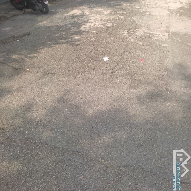 Bán nhà 4,2*27m. 4 phòng ngủ. Mặt tiền nhựa. Tân Thới Nhì. Hocmon - 1