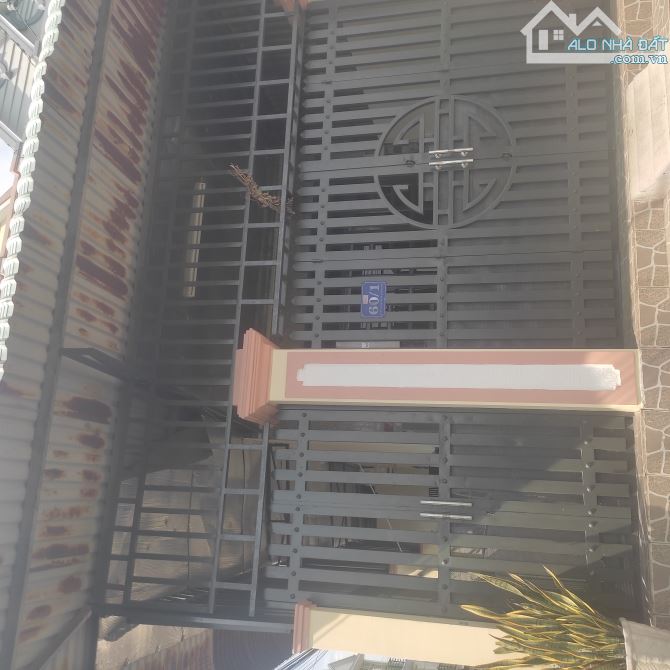 Bán nhà 4,2*27m có 4 phòng ngủ.mặt tiền nhựa Tân Thới Nhì. - 1