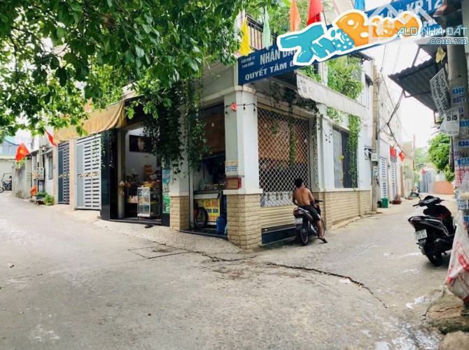 Bán Nhà 1 Trệt 1 Lầu Góc 2 Mặt Tiền Kinh Doanh sau Trường Chính Trị - P. An Bình - 1