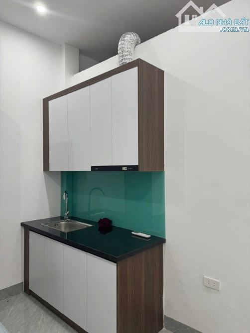 TOÀ CCMN ĐỊNH CÔNG THƯỢNG 45M 5T MT4M DOANH THU 400TR/nam NGÕ BA GÁC ĐẸP XỊN HIẾM - 1
