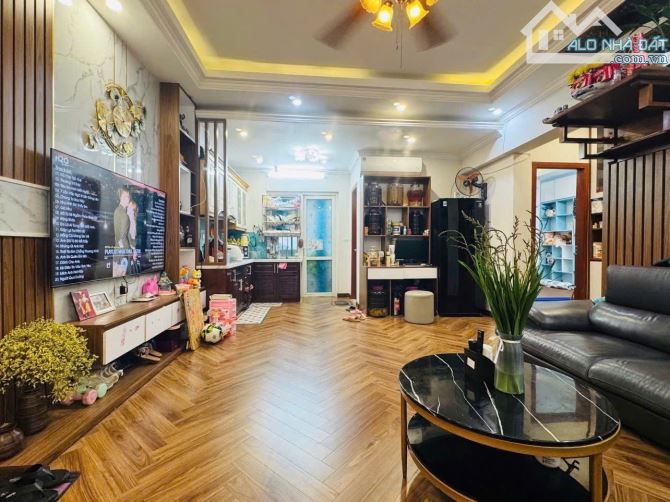 Bán căn hộ Bộ khoa học công nghệ - Nguyễn Văn Huyên 100m2 2pn 2vs 7.98 tỷ full NT - 1