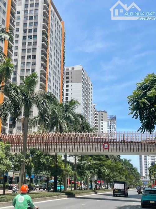 Bán Nhà Mặt Phố Quang Trung Hà Đông 100m²4 Tầng Vỉa Hè Rộng,Kinh Doanh Giá Nhỉnh 27 Tỷ - 1