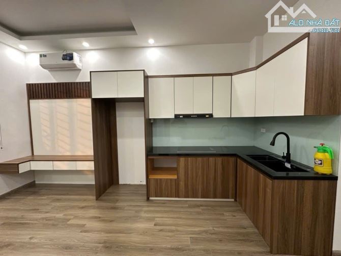 VỊ TRÍ SIÊU ĐẸP PHỐ KIM HOA, NGÕ RỘNG, SÁT PHỐ, ĐẦU TƯ CCMN QUÁ ĐẸP 52M 4 TẦNG - NHỈNH 10 - 1