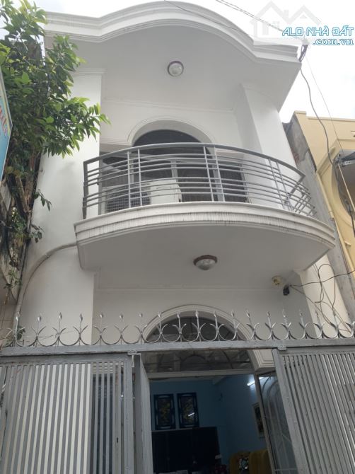 NHÀ 2 TẦNG 70M2 - CÁCH 3 BƯỚC CHÂN RA ĐƯỜNG XE HƠI - KHU VỰC TÂN HƯNG Q7 CHỈ 7.6 T.Y - 1