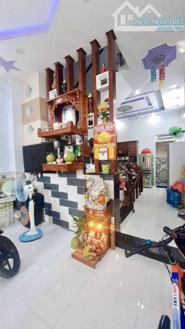 BÁN NHÀ 3 TẦNG – HẺM RỘNG THÔNG THOÁNG – PHƯỜNG TÂN HƯNG – QUẬN 7 - 1