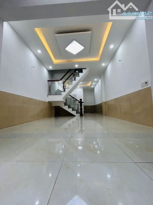 BÁN NHÀ NGUYỄN THỊ BÚP, HẺM XE HƠI, TÂN CHÁNH HIỆP, QUẬN 12, DT 42M2 (3.8 × 11), GIÁ RẺ - 1