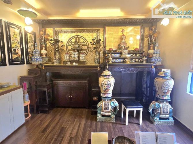 Cần Bán nhà Vĩnh Tuy : PHÂN LÔ QUÂN ĐỘI – 2 MẶT NGÕ – NHÀ TỰ XÂY CỰC CHẮC – VF3 ĐỖ CỬA - 1