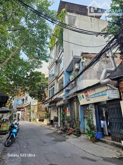Hiếm ! Mảnh đất phân lô HOàng Quốc Việt-Nghĩa Đô, lô góc hai mặt tiền, giá chưa tới 10 tỉ. - 1