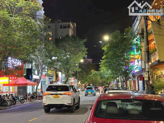 Bán lô đất mặt tiền Bến Nghé ngay Gần Ngã 6 Vincom, Tp.Huế giá chỉ 22,5 tỷ - DT: 125m2 nga - 1
