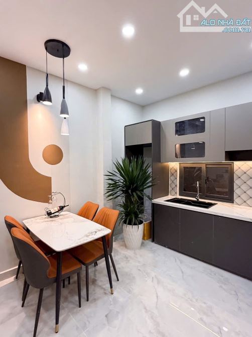 Cần bán gấp nhà căn góc 2MT Lê Văn Sỹ, Quận 3 - 55m2 - 2 tầng - Giá 6,5 tỷ - 1