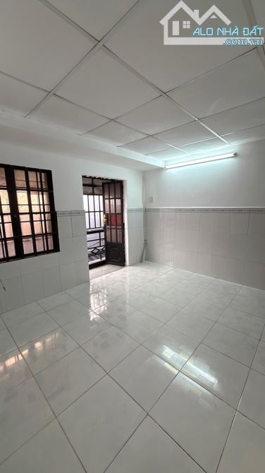 Bán nhà 2 tầng SHR diện tích 17m2, Đường số 4, Phường 16, Gò Vấp, Giá nhỉnh 1 tỷ bớt lộc - 1