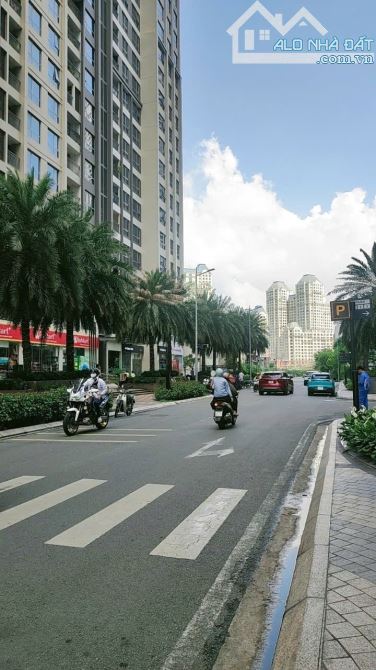 🏢 CC Vinhomes Landmark 81 – Căn 65m² – 2PN, 2WC – Nội Thất Cao Cấp - 1