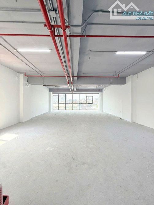 CHO THUÊ TÒA NHÀ 340B NGUYỄN THỊ THẬP Q7, DIỆN TÍCH: 9x36M, HẦM 8 LẦU TM PCCC, GIÁ 350TR - 1