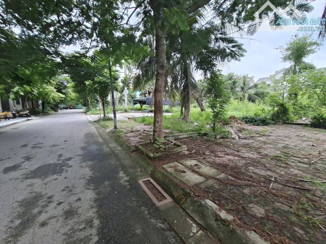 Bán căn biệt thự xây thô khu Sao Đỏ - Hải An - DT 184m - Mt 10m - Giá bán 12,5 tỷ - 1