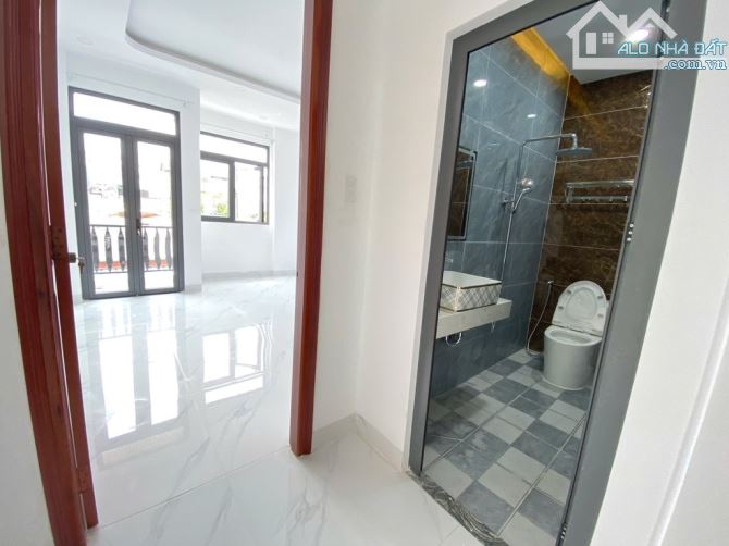 NHÀ ĐẸP NGAY LÊ VĂN QUỚI BÌNH TRỊ ĐÔNG GẤP BÁN - 1