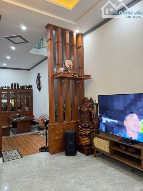 BÁN NHÀ 1 TRỆT 1 LẦU HẺM CAO ĐẠT – P. TÂN LẬP, TP.BMT - 1