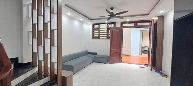 Bán nhà ngõ 564 Nguyen văn Cừ, Bồ Đề,35m 5T  oto ,KD, 7,8 tỷ . - 1
