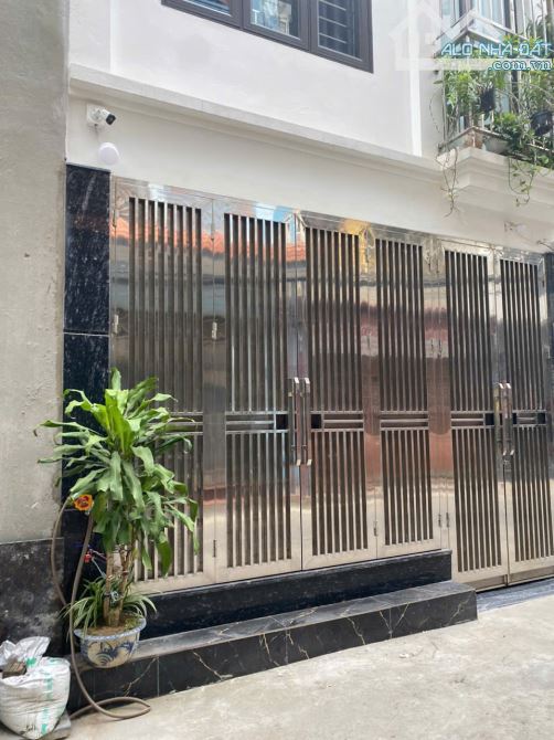 BÁN NHÀ 3 TẦNG QUANG TRUNG HÀ ĐÔNG, PHÂN LÔ ,Ô TÔ VÀO NHÀ ,GẦN PHỐ & CHỢ ,VIEW TRƯỜNG HỌC - 1