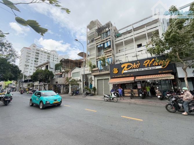 Bán Nhà 2MT Nguyễn Trãi  Q1 - 8x23m - Nở Hậu 20m - 6Tầng - HĐ thuê 250 triệu - Giá 98 tỷ - 1