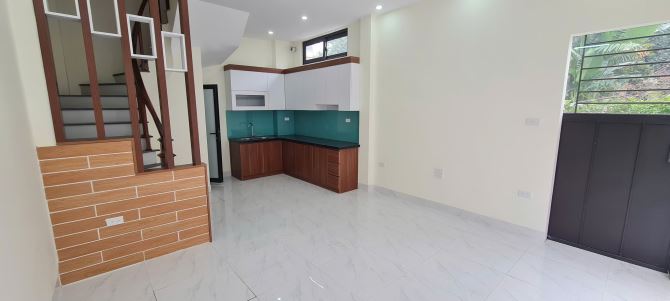 Nhà 5 tầng Ôtô dừng cửa. Trục chính Ngọc Kiệu, Tân Lập. Cách 800m đến Vinhomes Đan Phượng. - 1
