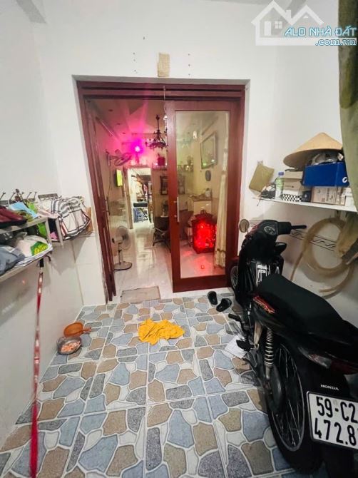 Nhà nhỏ 2 tầng, 2 tỷ, sổ riêng, hỗ trợ vay Bank 50%, KDC 1734 Lê Văn Lương, Nhà Bè - 1
