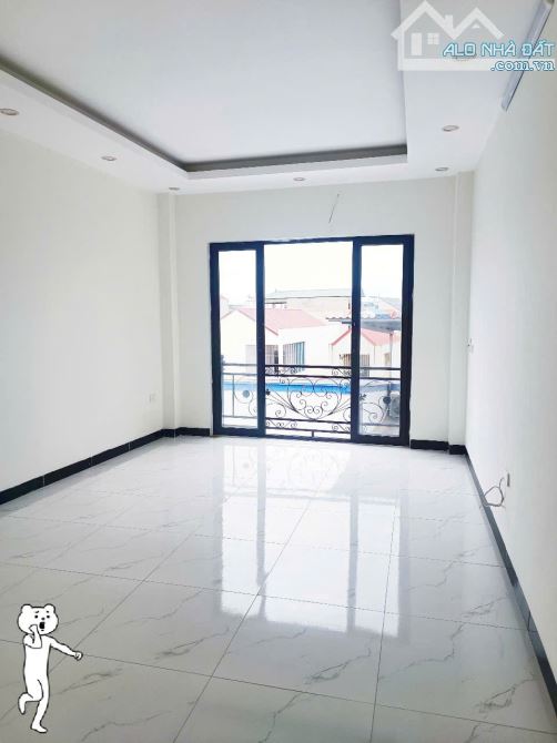 💥nhỉnh 3 tỷ - NHÀ 4 TẦNG FULL ĐỒ – GẦN KĐT ECOPARK – GẦN ĐẠI HỌC ĐẠI NAM💥:977690119 🏡 B - 1