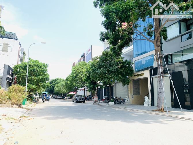 Bán Nhà Hầm 4 Tầng 100m2(5x20) Đường Trần Lựu,An Phú-An Khánh,Q2 Giá 26,5 Tỷ TL - 2