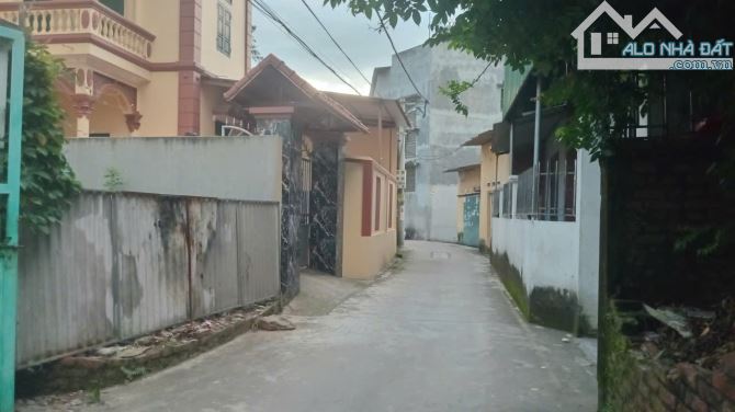 Bán gần 400m2 đất tại chợ móng, trung tâm và thủ phủ KCN giá hơn 2 TỶ - 2