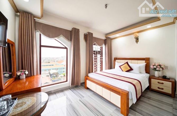 Hiếm Có: Nhà Góc 2MT - 12x22m - Hẻm Xe Tải Lê Văn Sỹ Gần Chợ - 4 Tầng Chỉ 180tr/m2 - 2