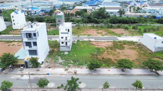Bán Đất Tỉnh Lộ 10 Giá 15tr/m2 Sổ Hồng - 2