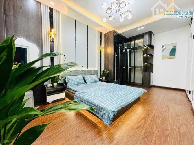 Bán Nhà Thụy Khuê Tây Hồ Mới Đẹp Full Nội Thất - DT 35m2×5Tầng - Ngõ Thông Kinh Doanh - 2