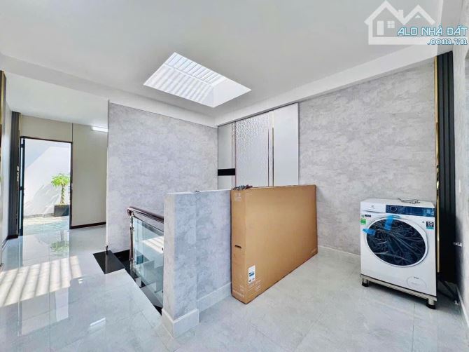 Bán nhà xây độc lập chúc sơn . Ngay chợ , trường học các cấp 34m.4 Tầng .4 x tỷ - 2