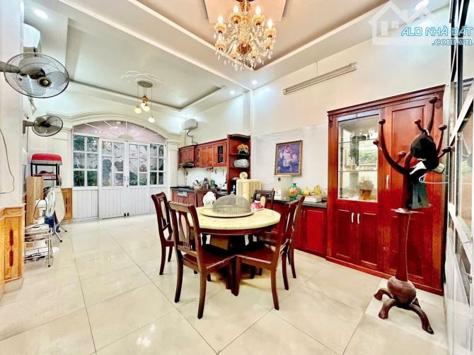 Bán nhà 4 tầng mặt đường Phương Lưu - Đông Hải vị trí đẹp - 2