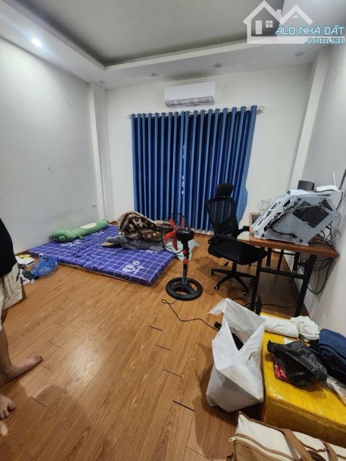 ♻️ Nhà Đẹp Giá Tốt Đức Giang – 35m² x 5 Tầng – Gần Ô Tô – Chính Chủ! - 2