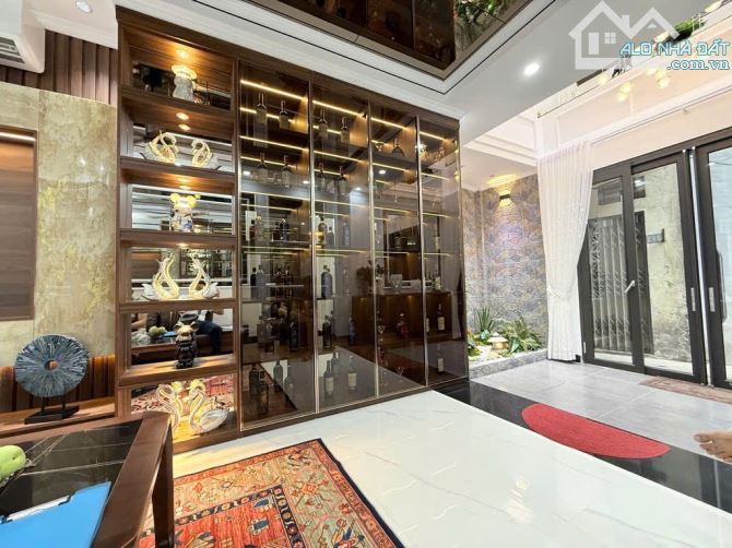SIÊU PHẨM NGỌC KHÁNH - CÓ 1 KHÔNG 2 - NGÕ THÔNG - NỘI THẤT ĐẸP - 2