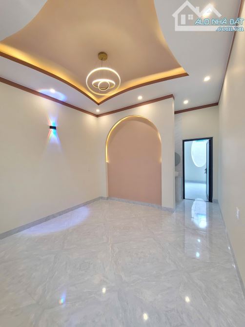 nhà 106,2m2 3ty850 TL sân xe hơi 7 chỗ, gần đường Bùi Hữu Nghĩa 300m, p.Tân Hạnh - 2