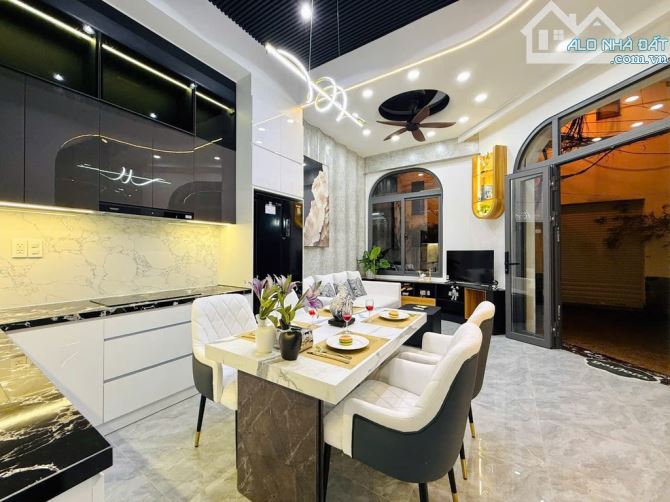 NHÀ ĐẸP 2 MẶT TIỀN THỐNG NHẤT GÒ VẤP – HẺM XE TẢI – KHU VIP - 2