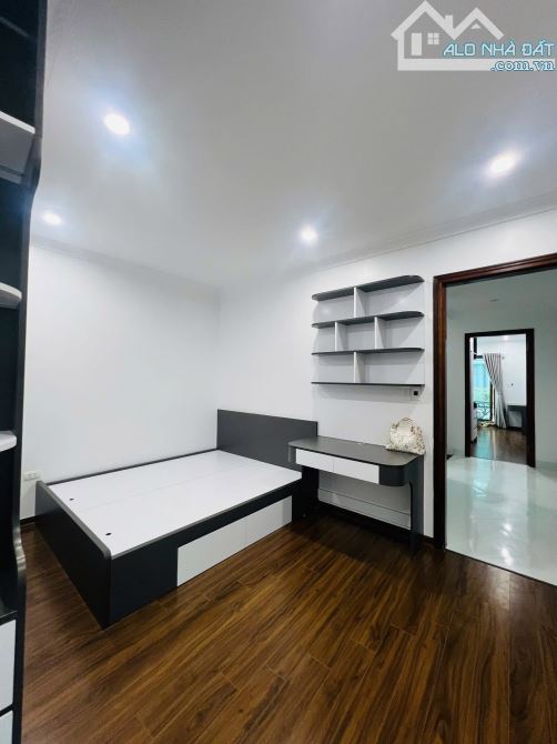 NHỈNH 14TỶ - NHÀ PHÂN LÔ CỰC ĐẸP Ở CỔ NHUẾ, 55m 6T, MT 4m, NGÕ RỘNG KINH DOANH OTO VÀO NHÀ - 2