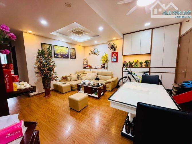 Bán Chung cư Az Sky Định Công – Lô Góc – 98m2 – 6.6 tỷ