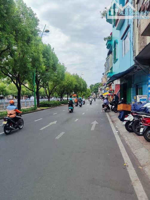 HIẾM NHẤT KHU! Sát PHẠM VĂN HAI giáp Quận 3, N3.7*12 cách MẶT TIỀN đúng 2 căn, ôtô vào nhà - 2