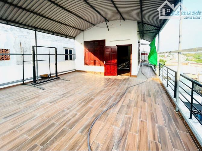 BÁN NHÀ ĐẤT HIỆP HÒA, 1TRỆT 2LẦU, SỔ HỒNG THỔ CƯ, GÓC 2 MẶT ĐƯỜNG OTO (HN094) - 2