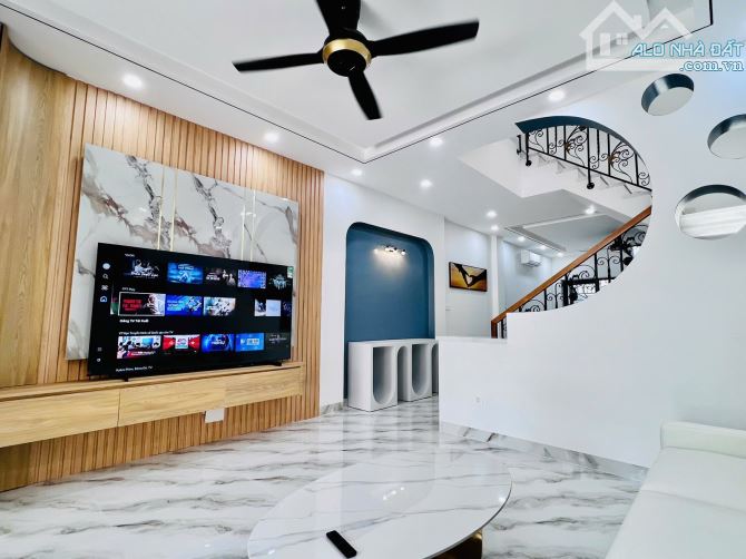 SIÊU HIỆN ĐẠI NHÀ 3 LẦU CHÂU ÂU 85M2 MẶT 5M KĐT HÀ QUANG 2 GIÁ TỐT BÁN NHANH - 2