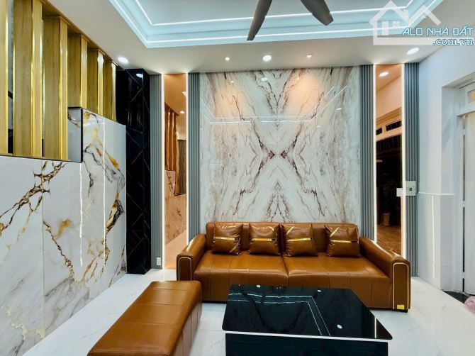 Nhà 2 tầng đường THẠNH LỘC 19, phường Thạnh Lộc Quận 12 DT 50,8m2 (4mx13m) hẻm 5m💰4,48Tỷ - 1