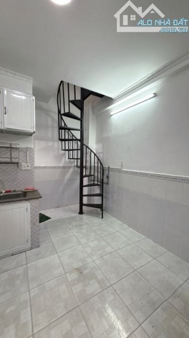 Bán nhà 2 tầng SHR diện tích 17m2, Đường số 4, Phường 16, Gò Vấp, Giá nhỉnh 1 tỷ bớt lộc - 2