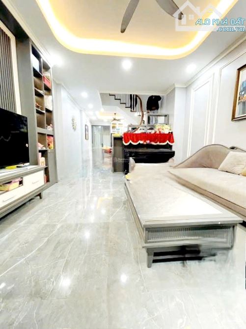 NHÀ ĐẸP XUÂN ĐỈNH – LÔ GÓC 3 MẶT THOÁNG – GẦN NGOẠI GIAO ĐOÀN - Ô TÔ ĐỖ CỬA - 2